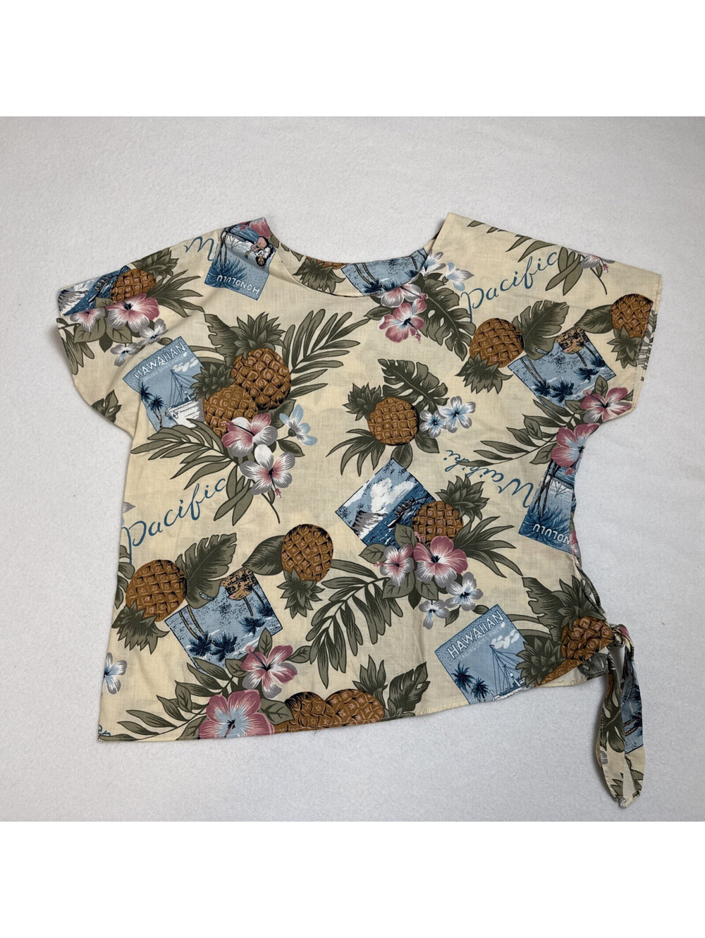 HILO HATTIE Hawaiian Original 2 Pc Set Medium Shorts Top Blouse Floral Tour Vtg - Picture 2 of 12